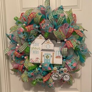 Love Grows Here wreath